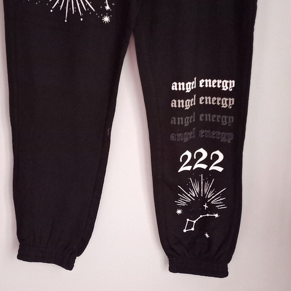 Angel Energy ⛮ 222 Black Jogger Sweatpants Sz Medium  Inseam:27.5" R:13.5" - Picture 2 of 6